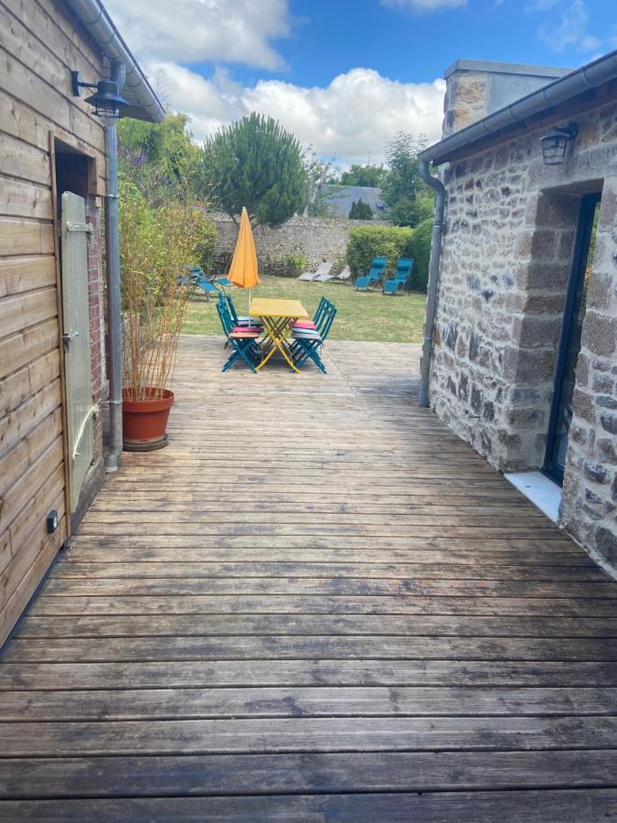 Le Cottage De La Baie Carolles Eksteriør bilde