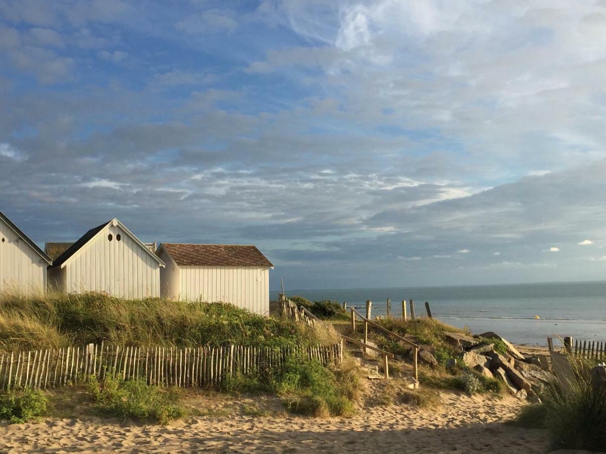 Le Cottage De La Baie Carolles Eksteriør bilde